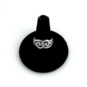 James Avery 925 Sterling Silver Gentle Waves Ring Size 7.5-Retired